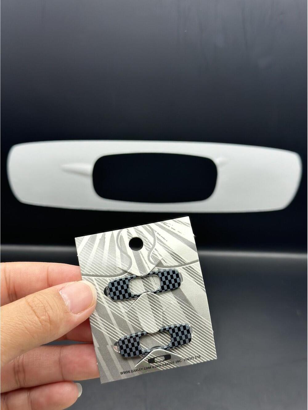 Oakley Batwolf OEM Carbon Fiber Icon